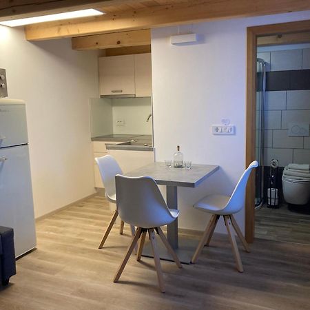 Apartma Hiska Dobravlje Exteriér fotografie